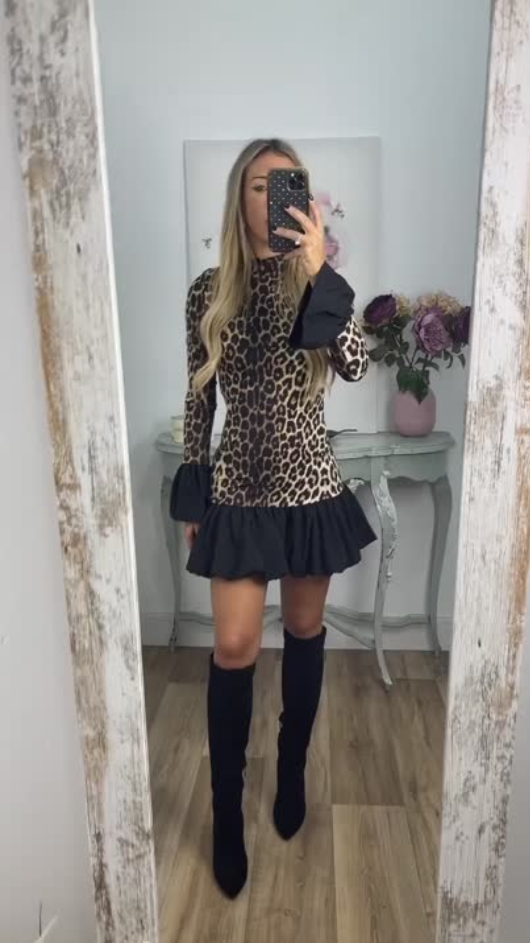 Sol™ – Leopard Dress