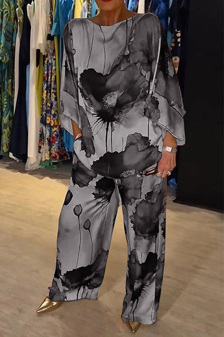 Luna™ – Printed Suit