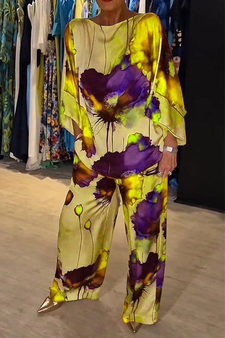 Luna™ – Printed Suit